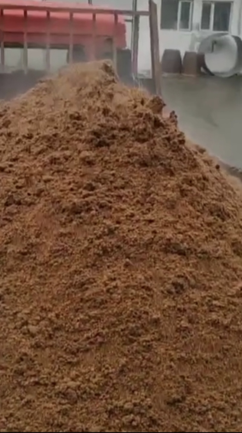 正堂酱油厂酱油渣