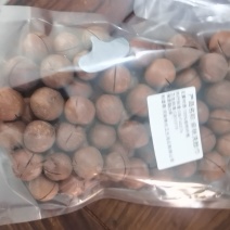 电商通货大量夏威夷果