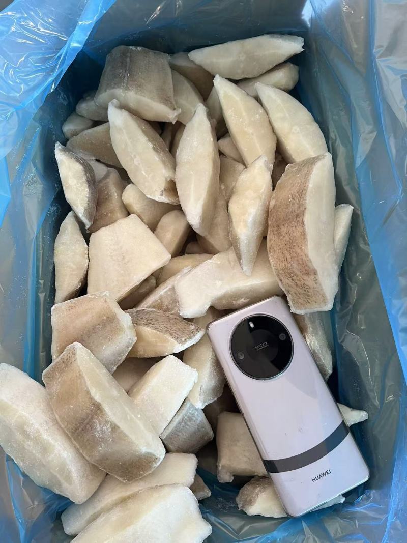 鲽鱼段比目鱼段鲽鱼切块