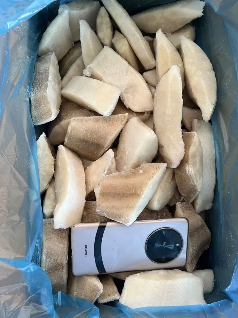 鲽鱼段比目鱼段鲽鱼切块