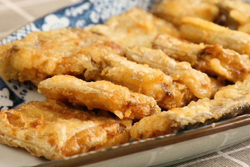 预制菜干炸带鱼加热即可上桌，质量稳定出餐快