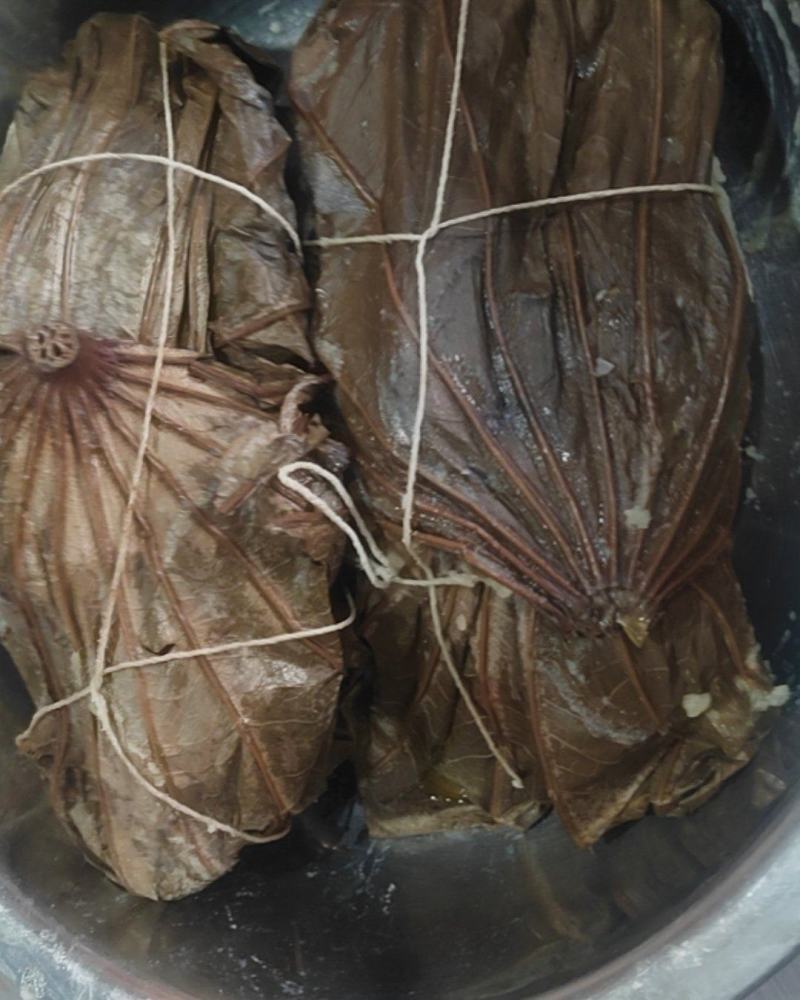 荷叶鸡