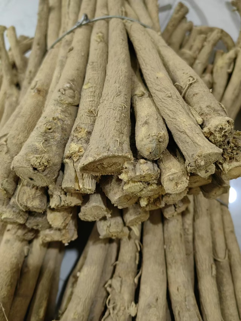 黄芪，党参，关防风，独活，