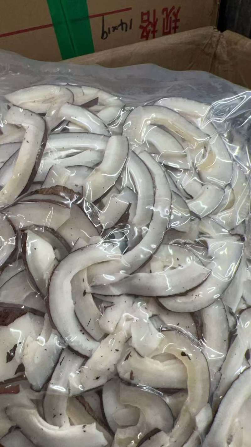 印度椰皇椰子切片大椰皇椰子肉海椰皇新鲜椰子椰子鸡用火锅用