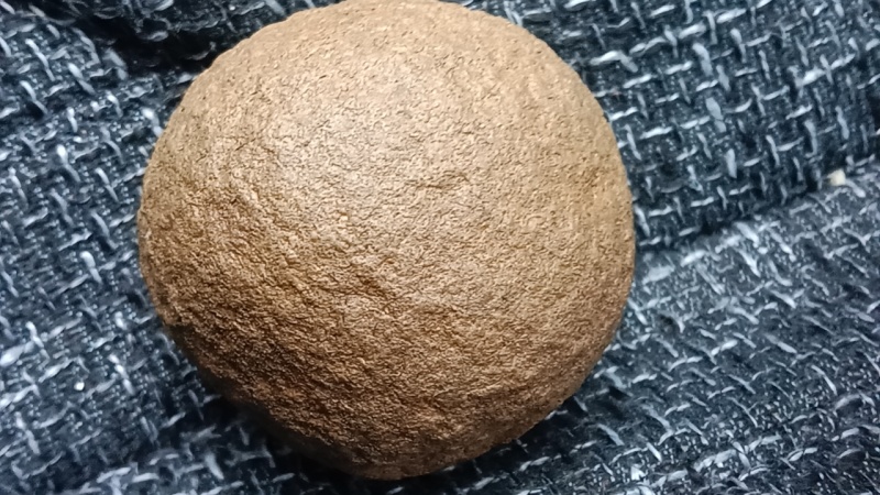羊宝山羊胃里面掏出来的，有需要的联系我，