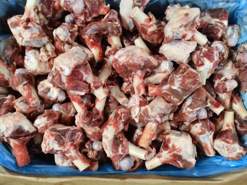 放福利啦，劲爆的消息多肉羊棒骨，根根漏骨髓高利润产品