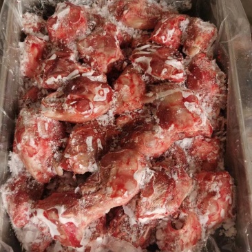 兔子头到货，特色菜品，餐饮店必备