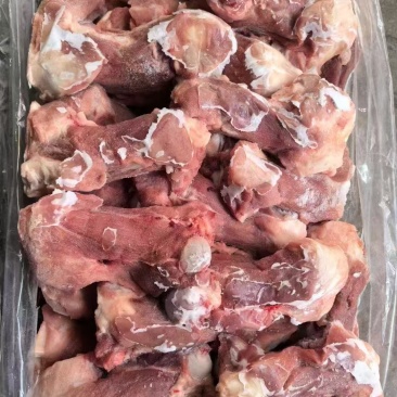 猪后棒骨