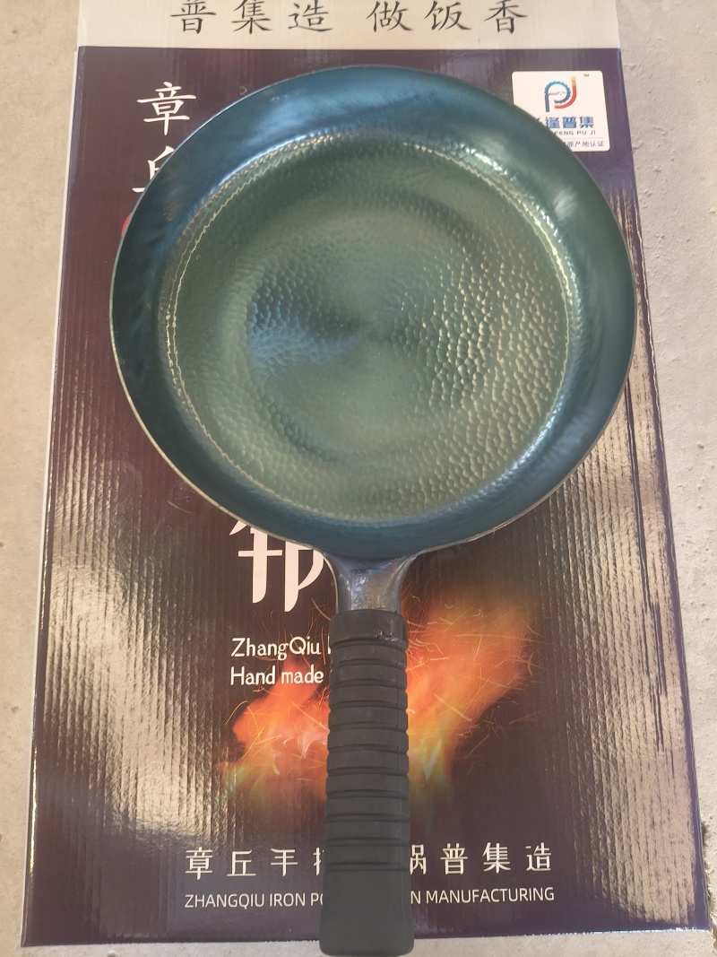 章丘铁锅源头厂家，各种铁锅炒锅都有，鱼鳞镜面锅欢迎详询