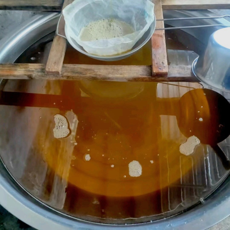 自家山茶油，欢迎老板拿货，支持一件代发，可以看样品