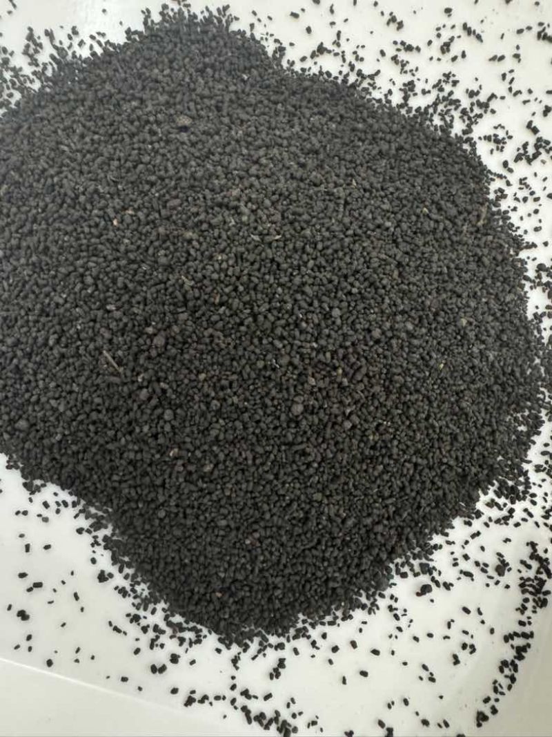 广西梧州陈年农家六堡虫茶
