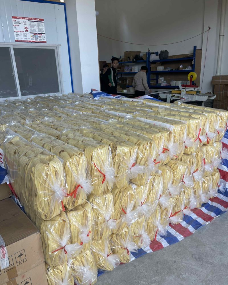 广西正宗传统纯手工黄豆腐竹，品质保证，价格好。