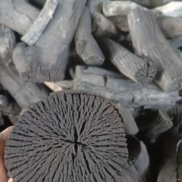 天然青杠树炭，纯木炭，熬火长，热量高