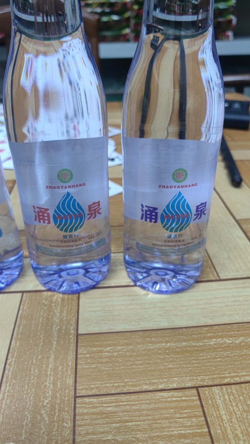 18升，15升，380毫升