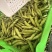 大量蚕豆上市，各种品级都有。