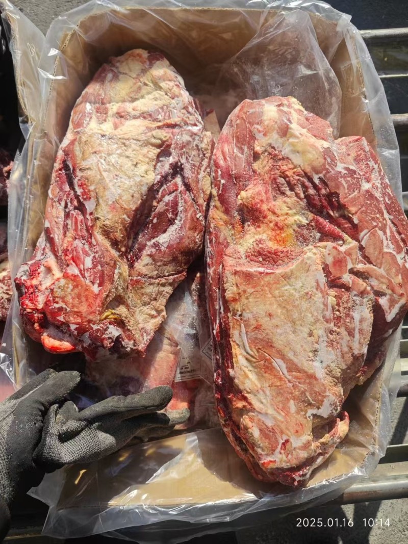 带骨牛脖肉**满肉牛脖骨