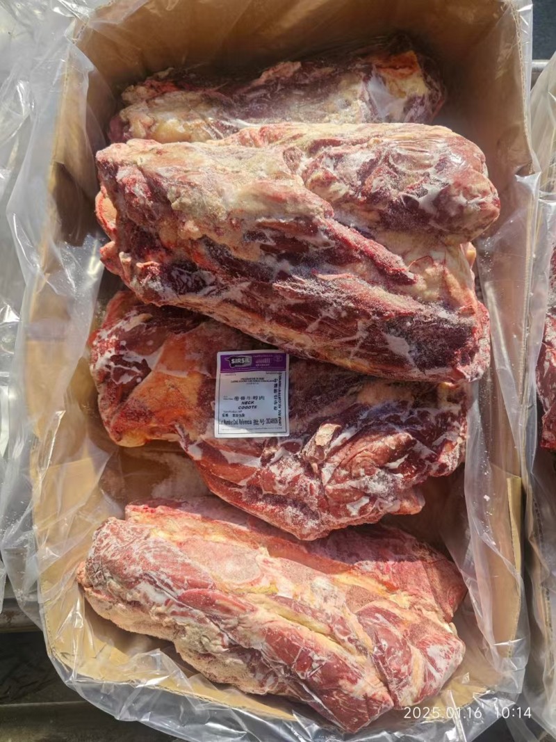 带骨牛脖肉**满肉牛脖骨