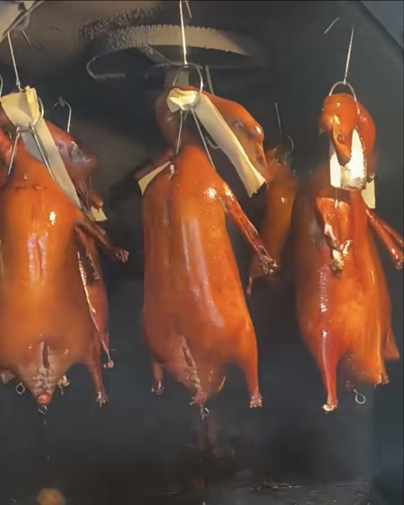 广式烧鸭成品