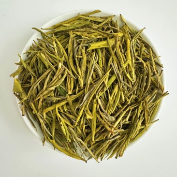 黄金芽毛峰
