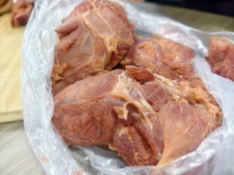 五香熟牛腱子肉，太好吃了，开袋即食！现场实拍试吃