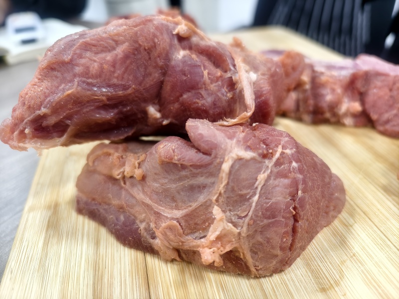 五香熟牛腱子肉，太好吃了，开袋即食！现场实拍试吃