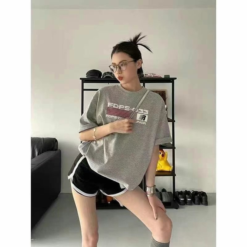 男女同款纯棉短袖5000件左右，全部独立包装5.9