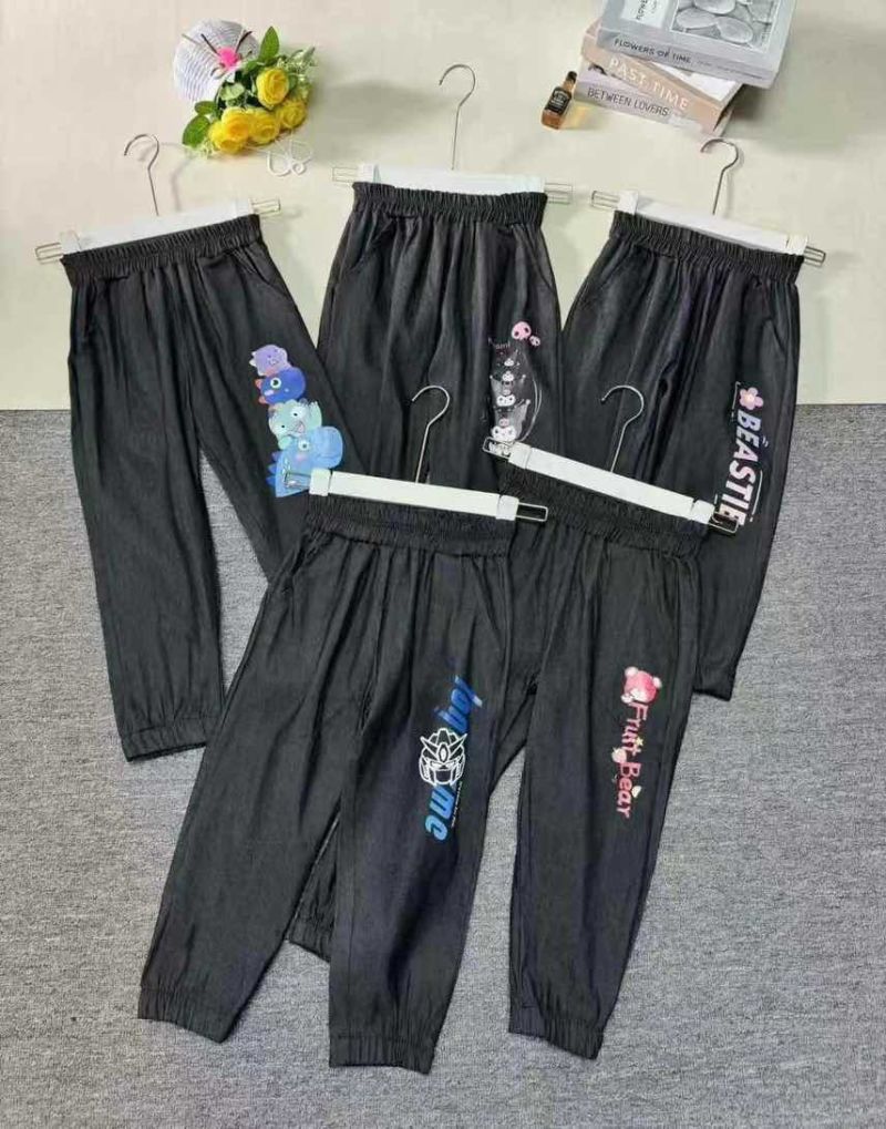 男女童印花牛仔裤，整款花型图案多，3500件左右清6.8