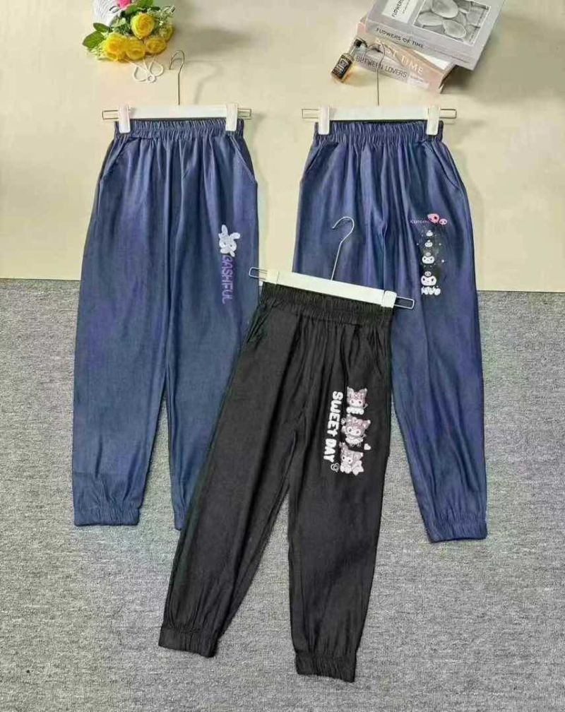 男女童印花牛仔裤，整款花型图案多，3500件左右清6.8