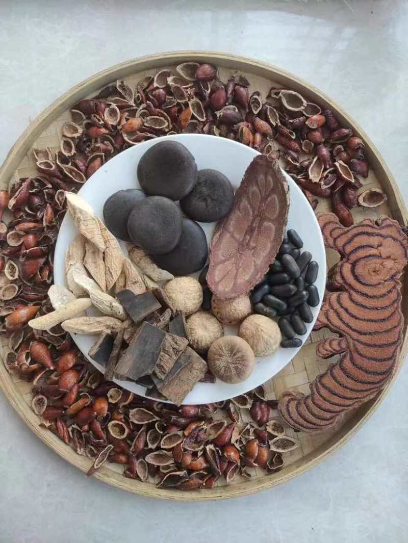 广西金樱子深山糖罐子整果开边三蒸三晒！