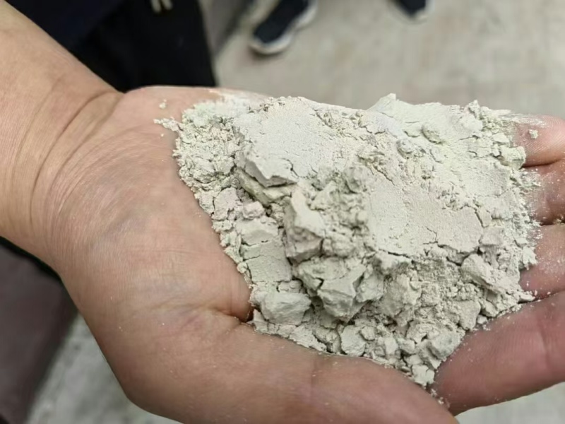 小麦次粉灰分7纤维5-7蛋白7水分12淀粉含量50-60
