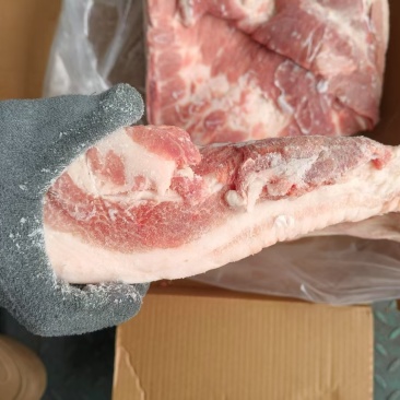 去皮五花肉，最新的货，层次好