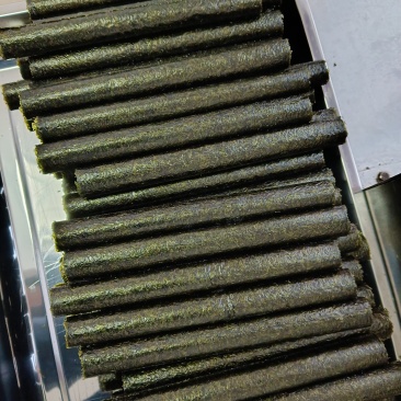赣榆特产紫菜产品大量有货，可以对接全国市场，电商平台