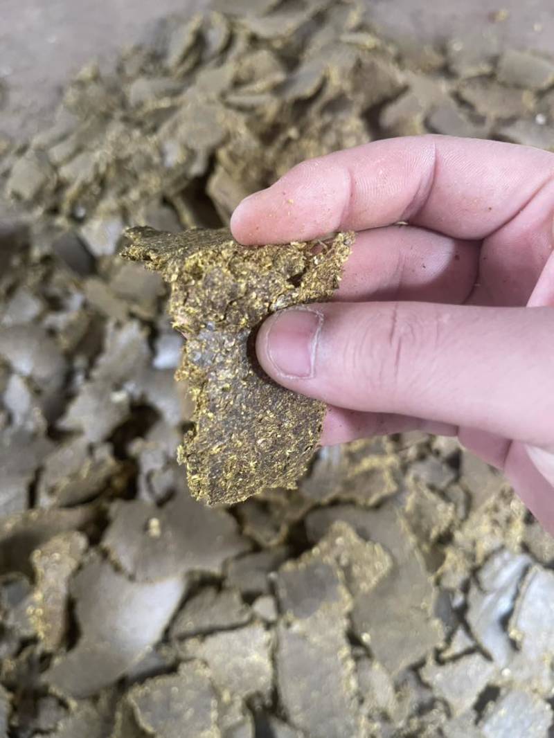 优质菜籽饼油脂豆饼豆粕可下地可施肥不伤根不伤地
