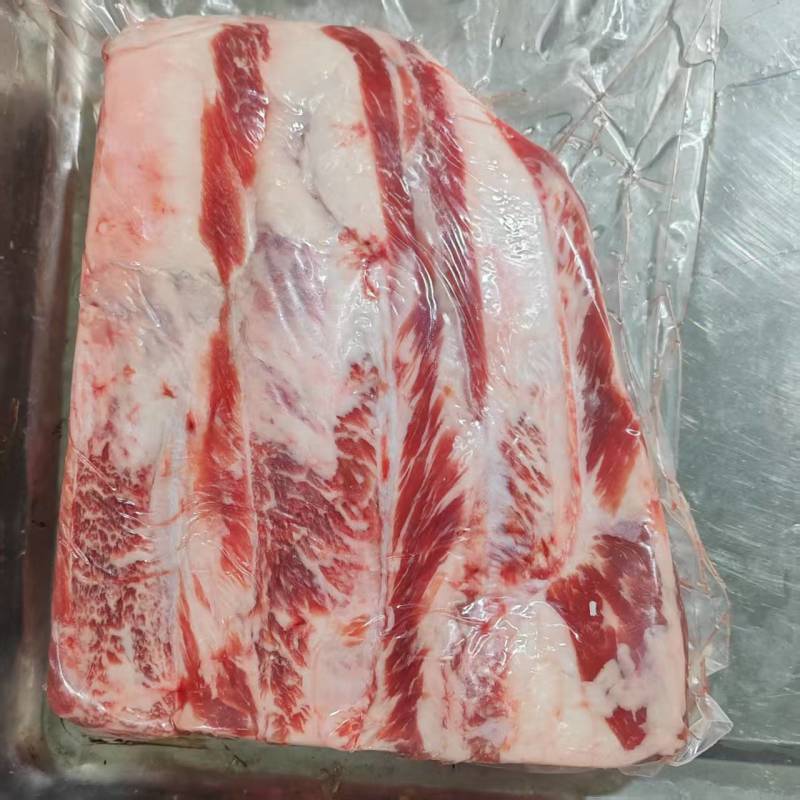 **牛小排牛仔骨
