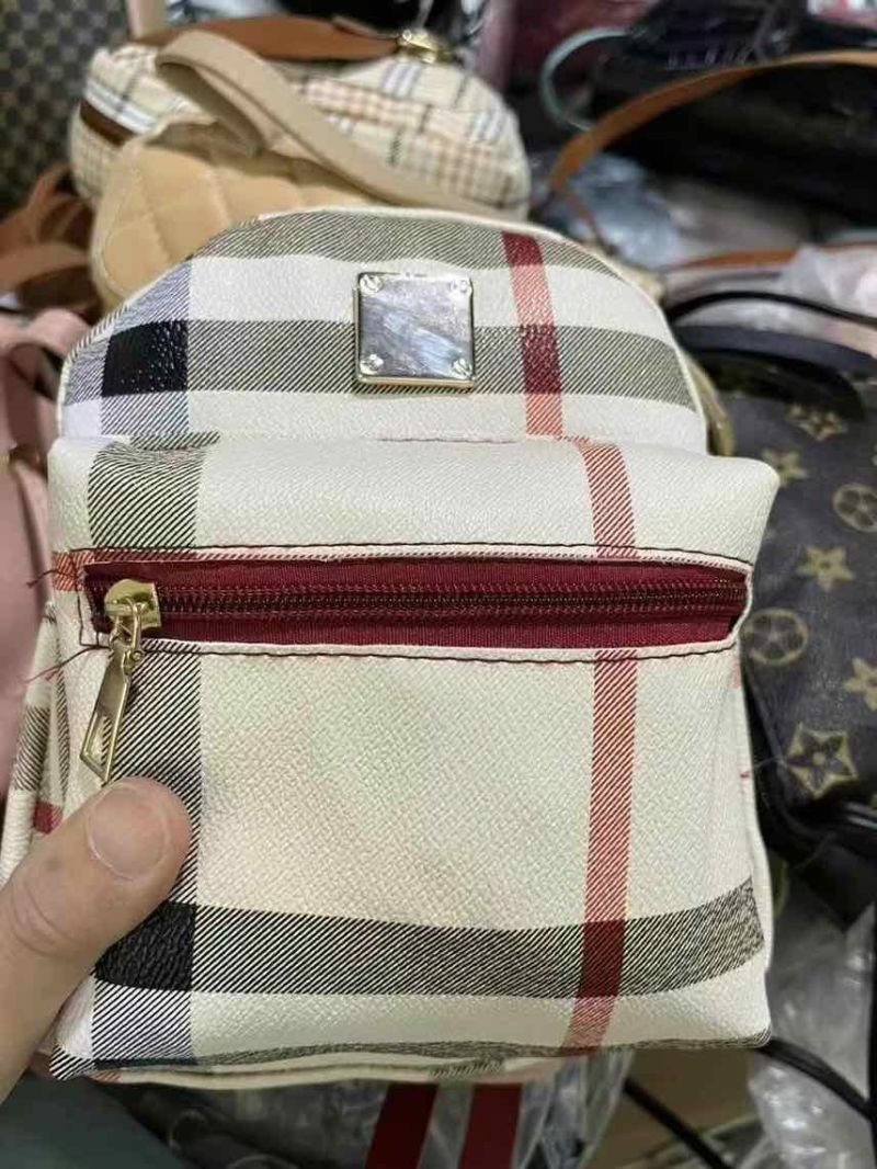 装柜跑量女装杂款包包5000个处理6.8，100个起7.8