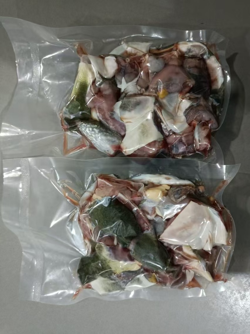 生猛甲鱼12元一斤起，冻品甲鱼13·5元一斤起