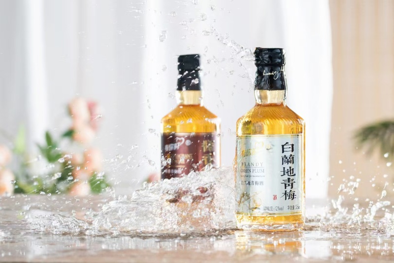 白酒，花果酒