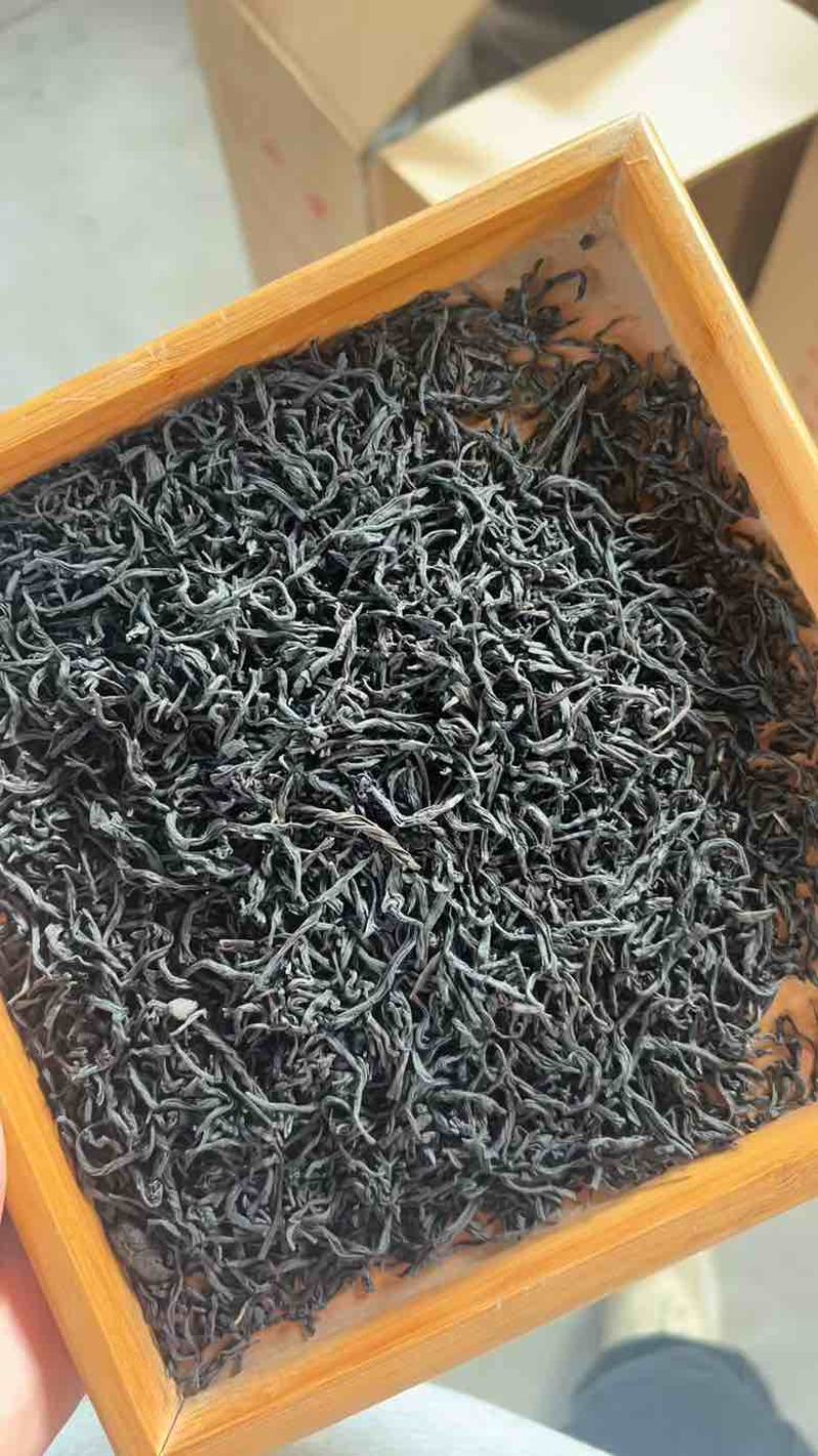 价格二十左右三十左右，六七十都有，需要的来，主做电商带货，