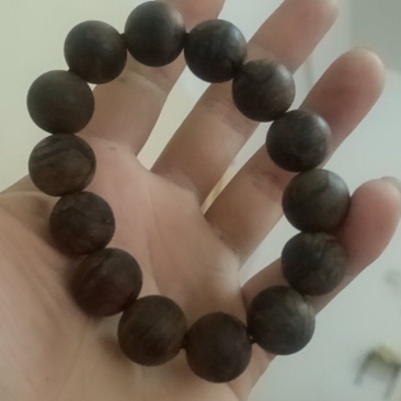 沉香木手串