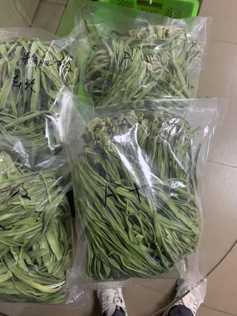 精品贡菜，一二三四级数量多，可批量购买。可定制切断，定制切断
