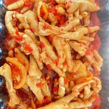 柠檬脱骨泡椒鸡爪