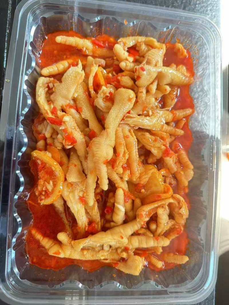 柠檬脱骨泡椒鸡爪
