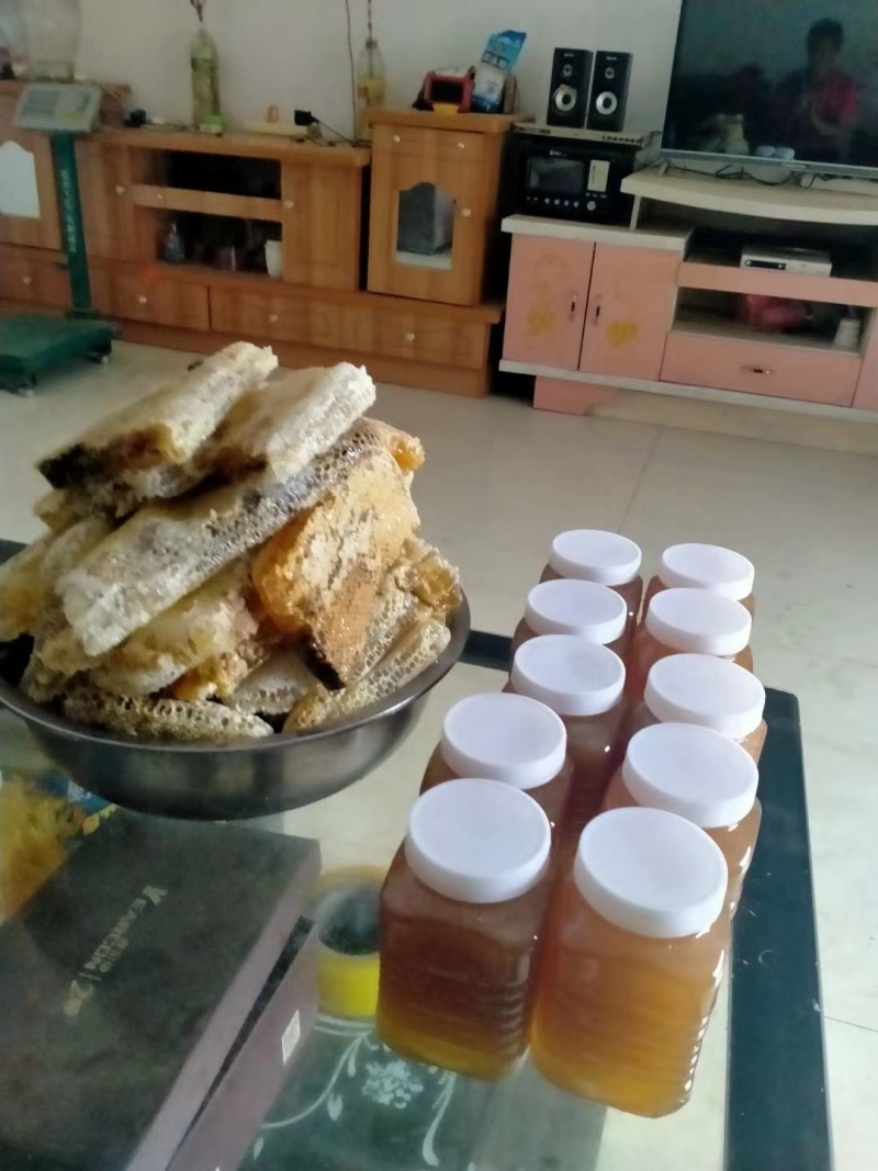 野蜂蜜天然蜂蜜***剂质量保证可视频看货