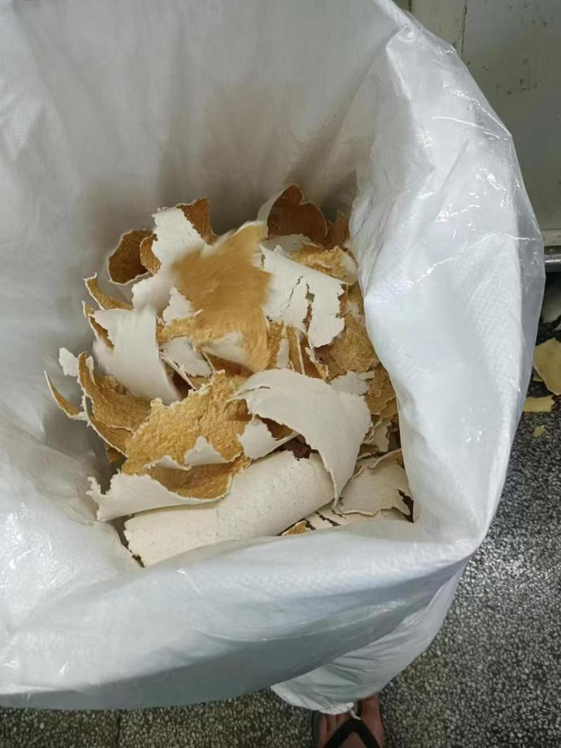 食用椰子粕、椰子饼营养成分，适用养殖，饲料等厂家使用。