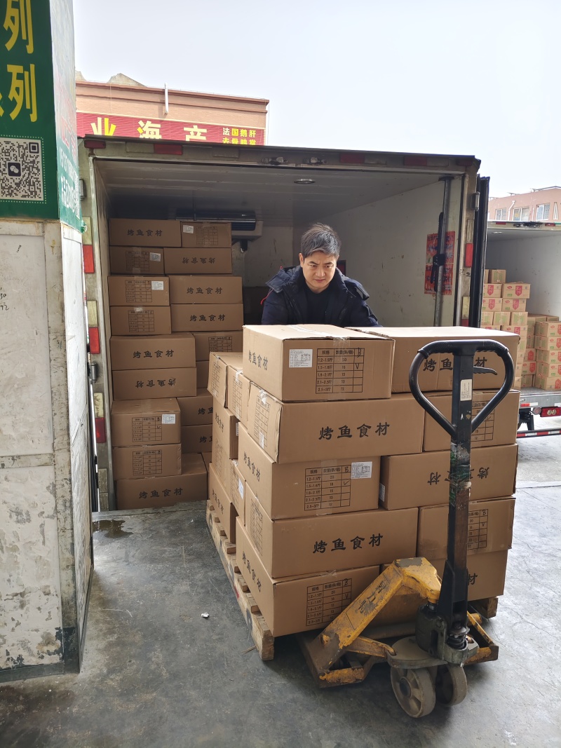 清江鱼黄金规格到货，700-900900-1100