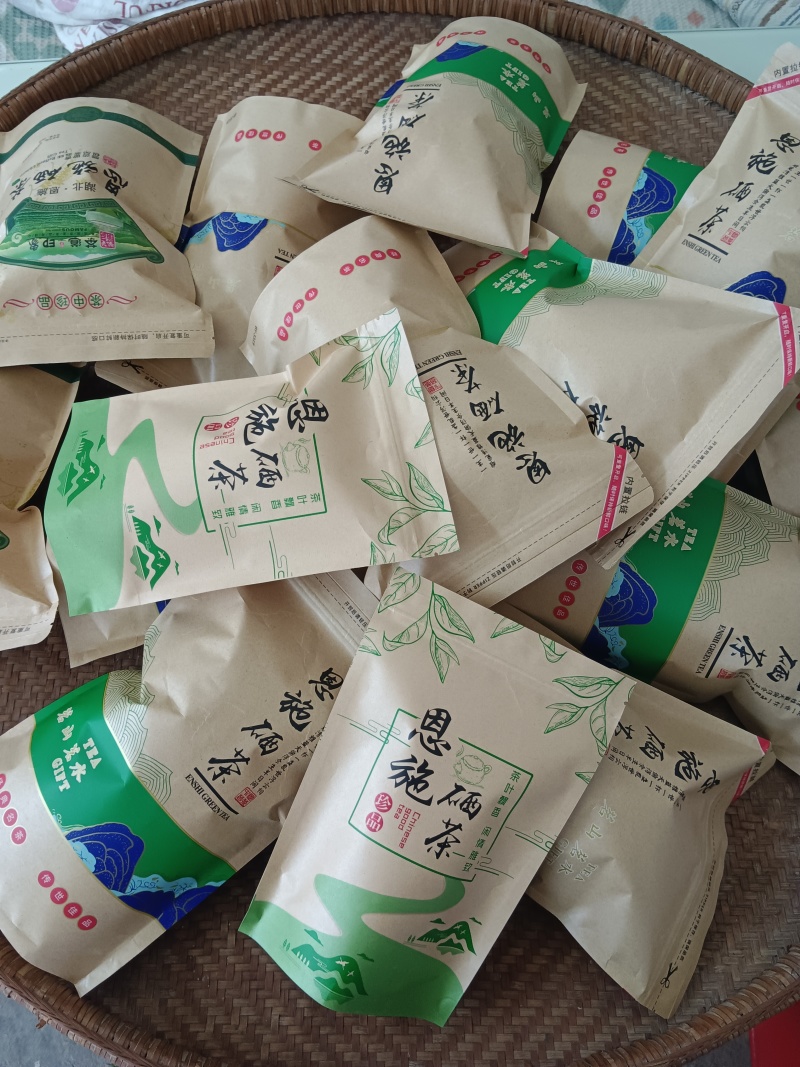 富硒龙井，纯手工采摘制作