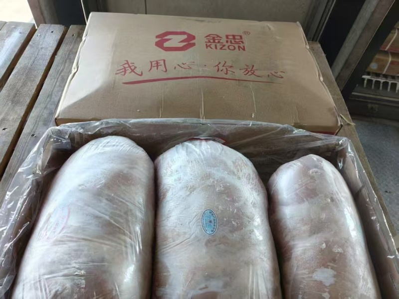 肥猪金忠四号两车卖17300