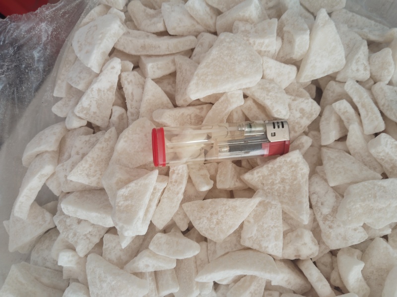 产地出售椰子角，脆片，椰子块等