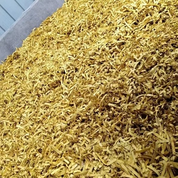 黄柏双面黄，单面黄，下脚料，爆花大量出售，欢迎各大收购商