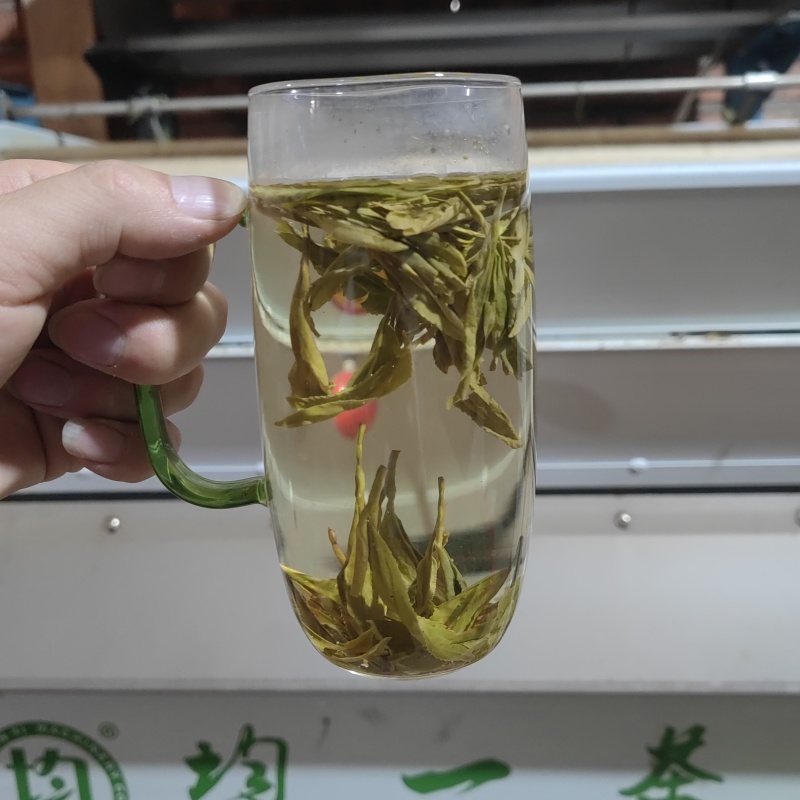 龙井茶浓豆香雨前龙井